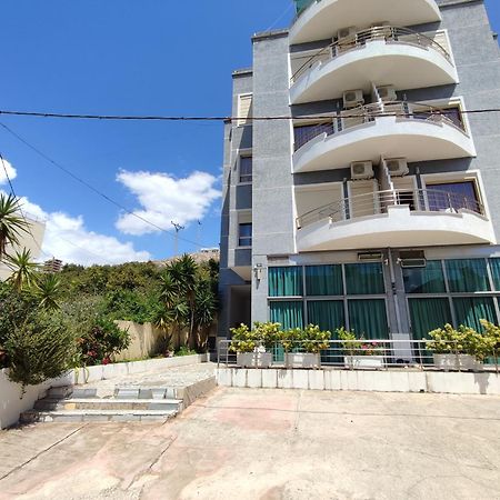 Summer Gate Apartment Sarandë エクステリア 写真