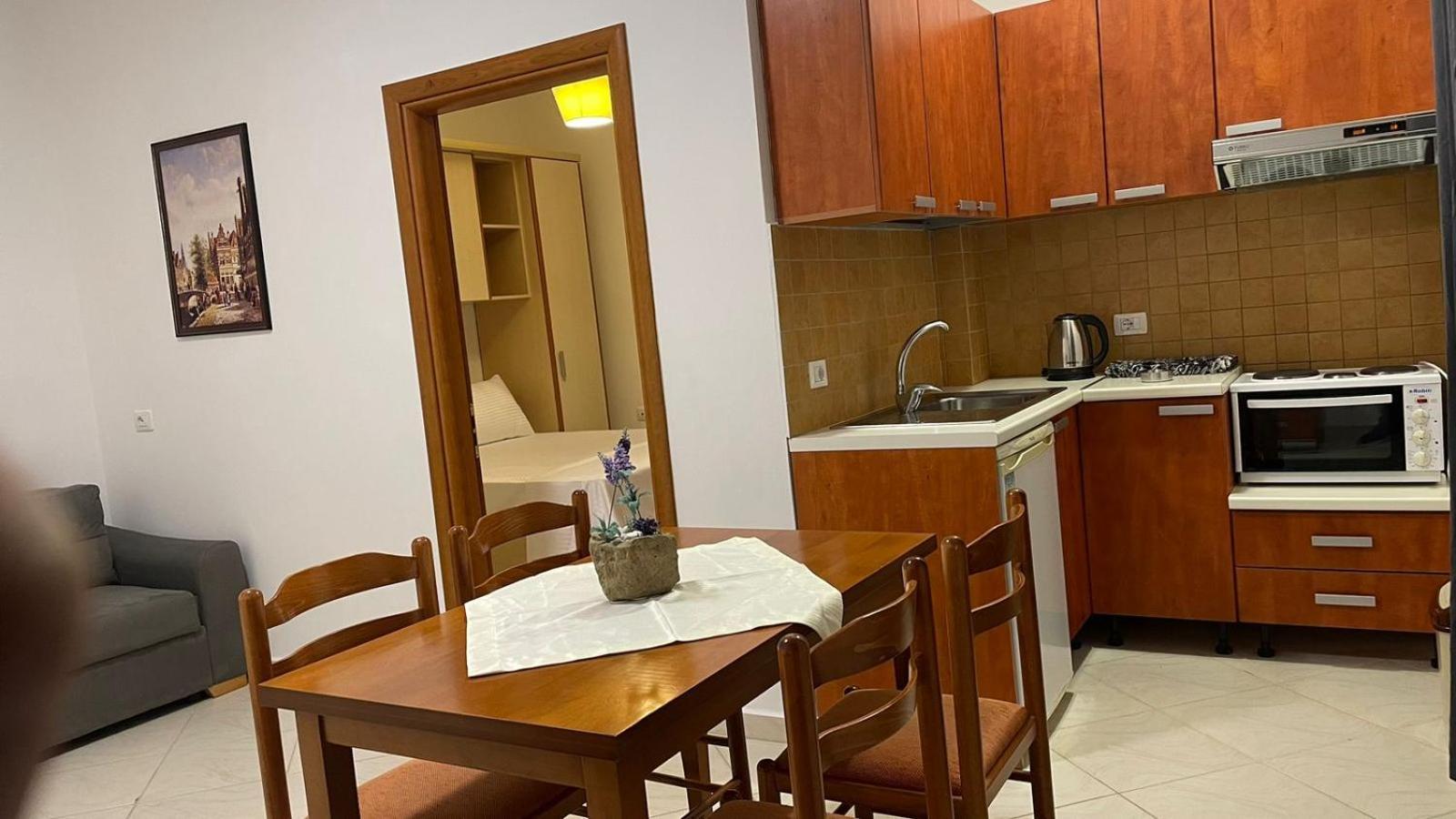 Summer Gate Apartment Sarandë エクステリア 写真