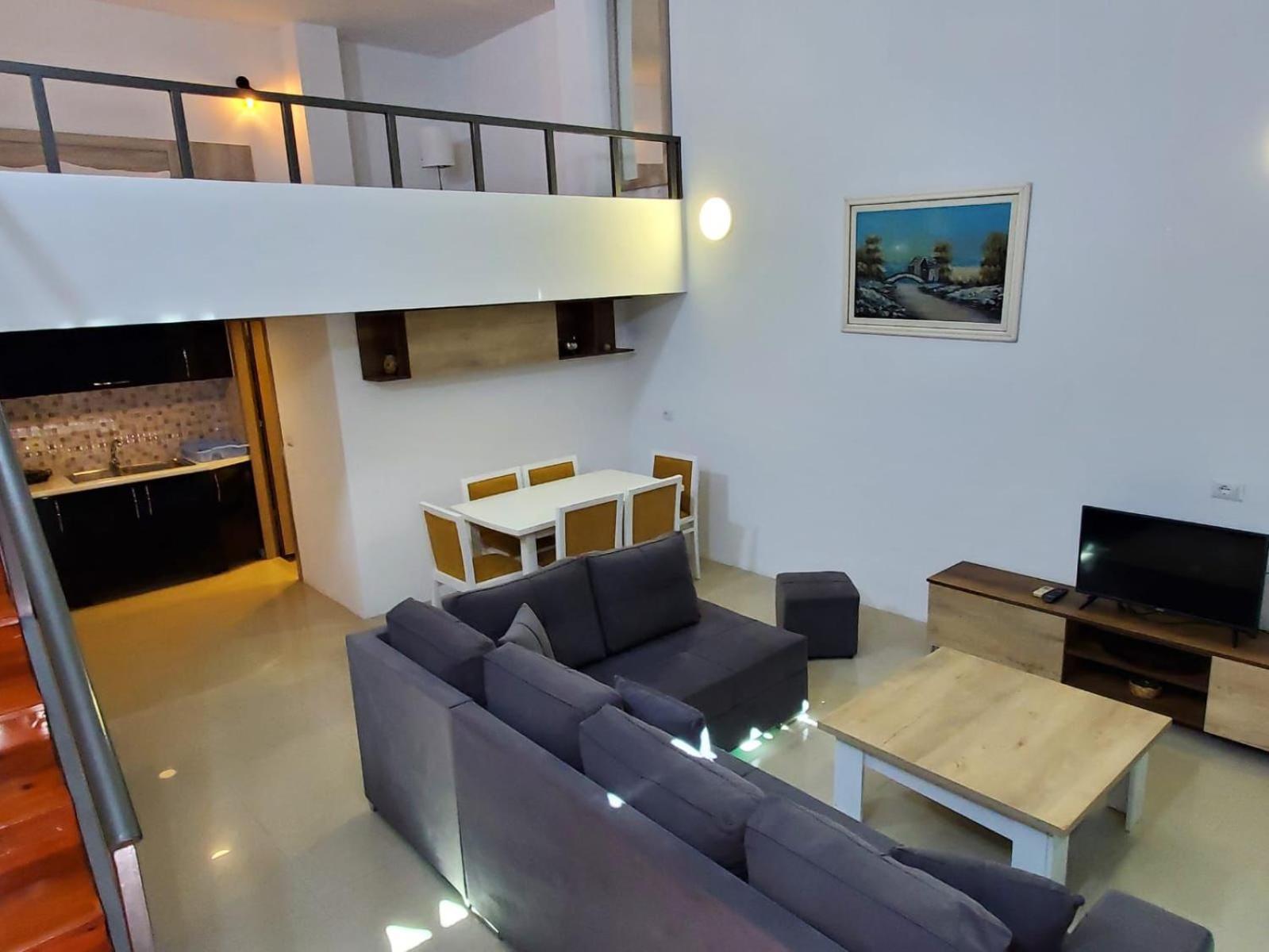 Summer Gate Apartment Sarandë エクステリア 写真