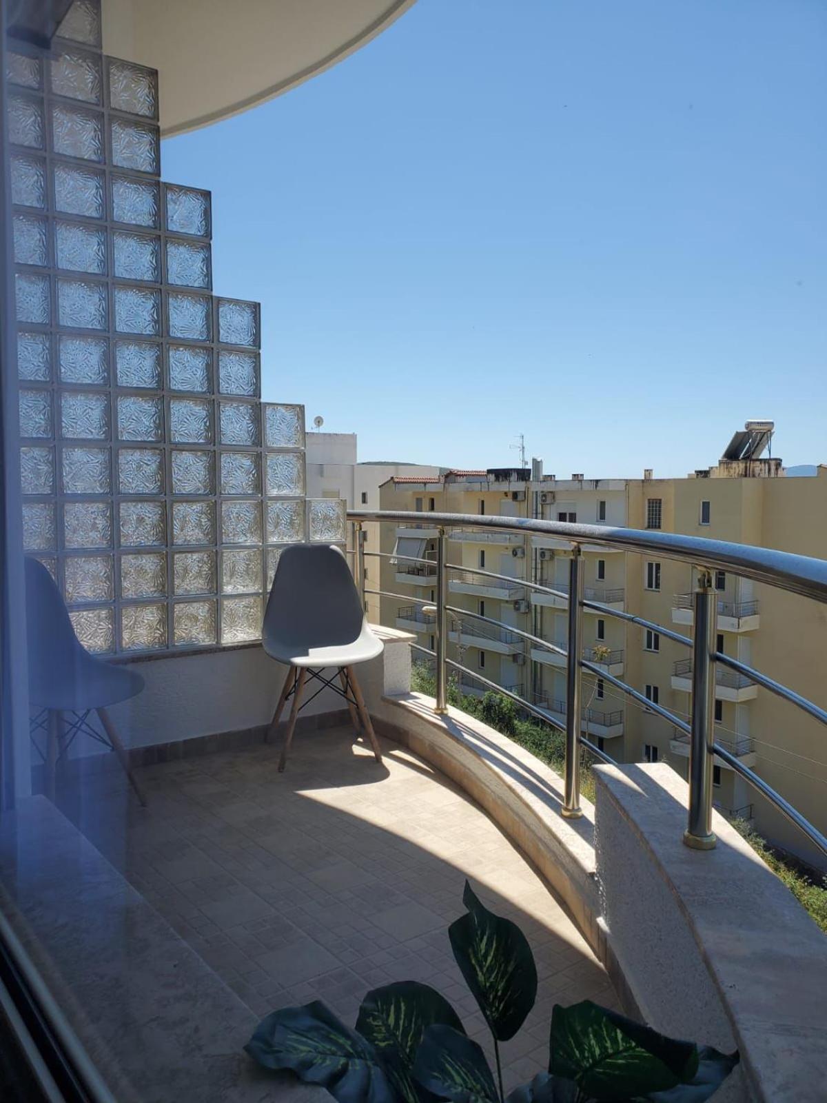 Summer Gate Apartment Sarandë エクステリア 写真