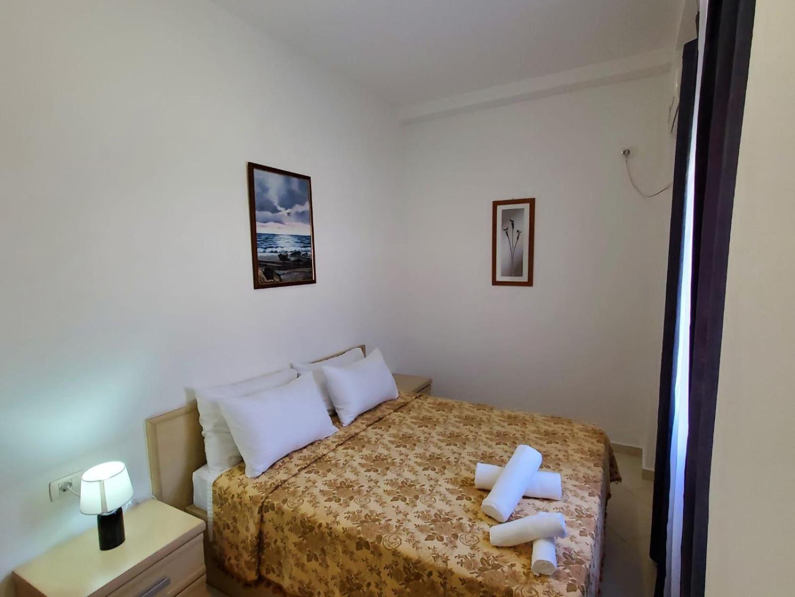 Summer Gate Apartment Sarandë エクステリア 写真